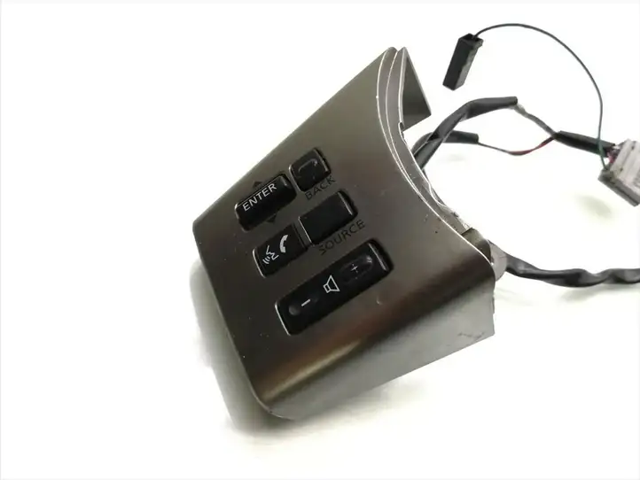 Nissan X-Trail T30 (2001 - 2007) Кнопки на рулевом колесе — фото 2