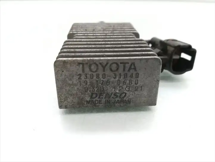 Lexus IS 220D-250-350 (2005 - 2010) 23080-31040 Реле насоса горючего — фото 5