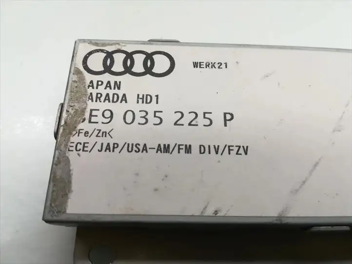 Audi A4 S4 B7 8E 8H (2004 - 2009) 6E9035225P Усилитель антенны — фото 5