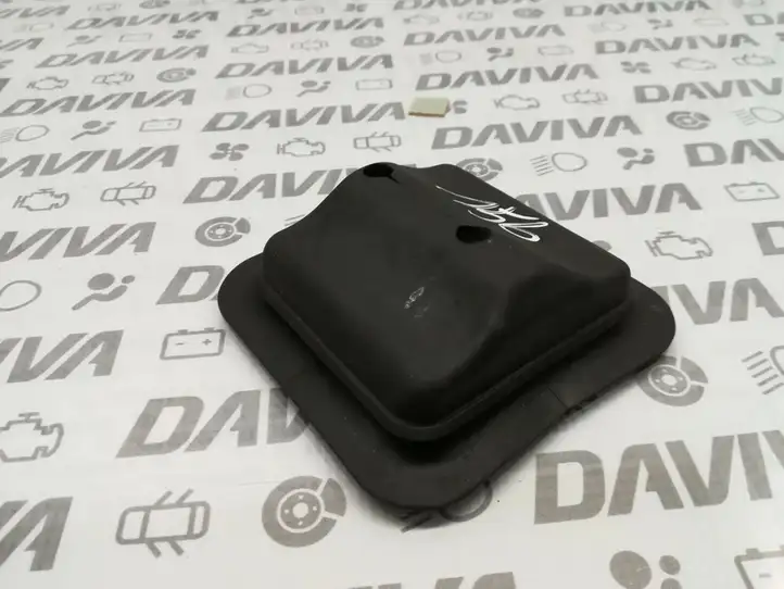 Maserati Ghibli (2017 - ) 670024670 Прочие детали салона — фото 3