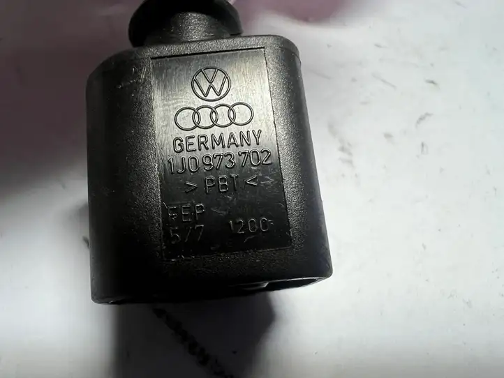 Volkswagen Golf VI (2009 - 2013) 1J0973702 Прочая электропроводка — фото 2