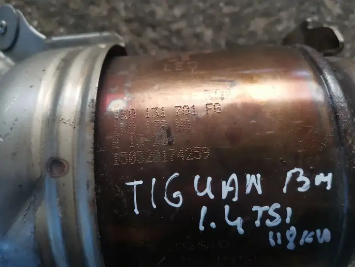 Volkswagen Tiguan (2011 - 2016) 1K0254201G Катализатор / DPF / FAP — фото 4
