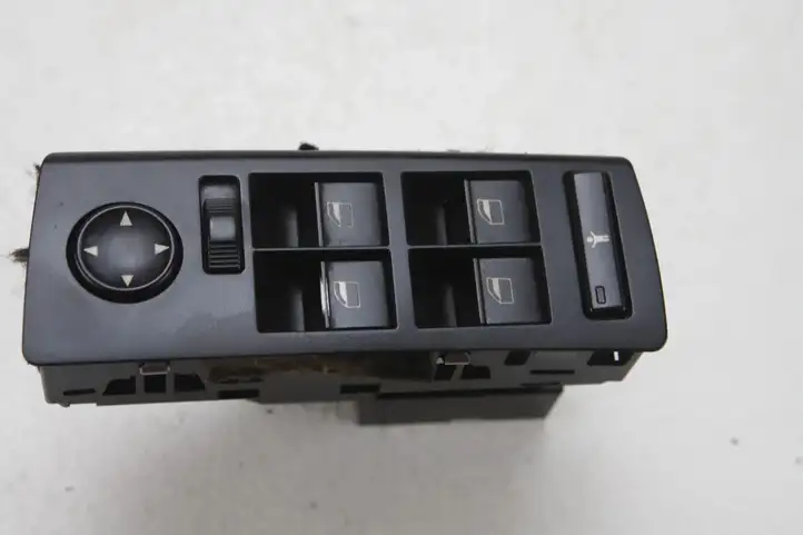 BMW X5 E53 (1999 - 2006) 6907499 Кнопка стеклоподъемников — фото 4
