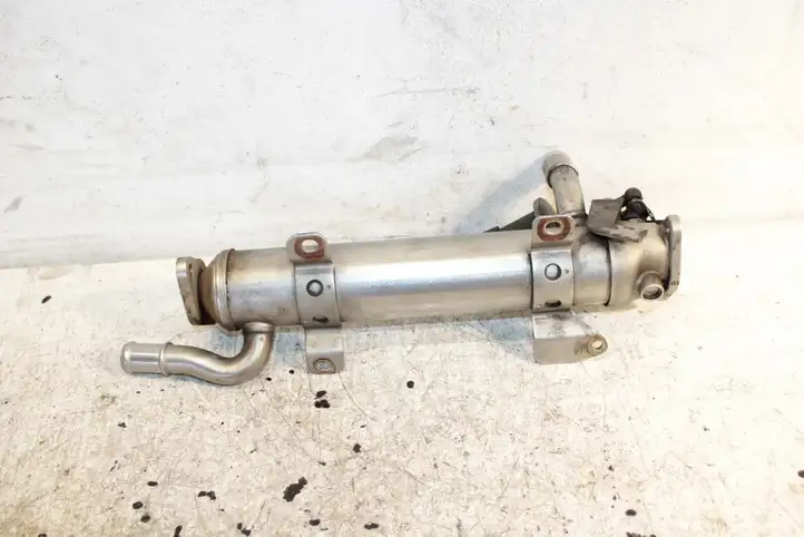 Volkswagen Tiguan (2007 - 2011) 03L131512B Охладитель клапана EGR — фото 7