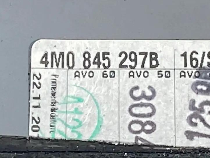 Audi Q7 4M (2015 - ) 4M0845297B Заднее боковое стекло — фото 5