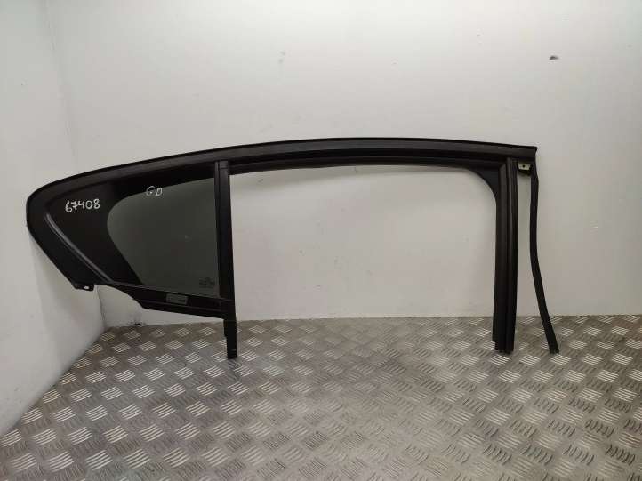 43R004523 Ford Focus Galinis šoninis kėbulo stiklas