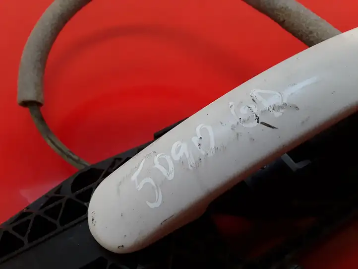 Skoda Yeti (5L) (2009 - 2012) 5L0839885A Наружная ручка задней двери — фото 2