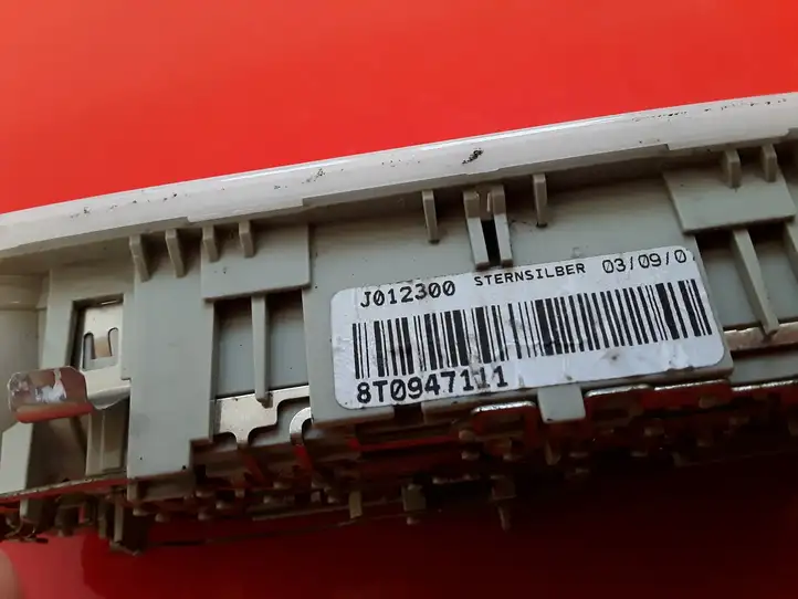 Audi A5 8T 8F (2007 - 2011) 8T0947111 Включатель освещения интерьера — фото 4