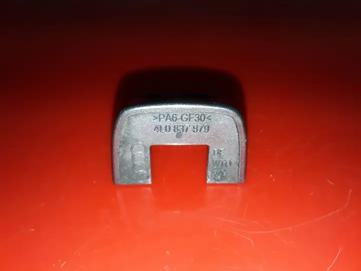 Audi Q7 4L (2005 - 2009) 4L0837879 Накладка ручки двери — фото 2
