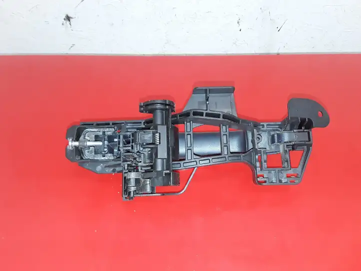 Ford Focus Grand C-MAX (2010 - 2019) AM51U266B22AD Наружная ручка двери — фото 2