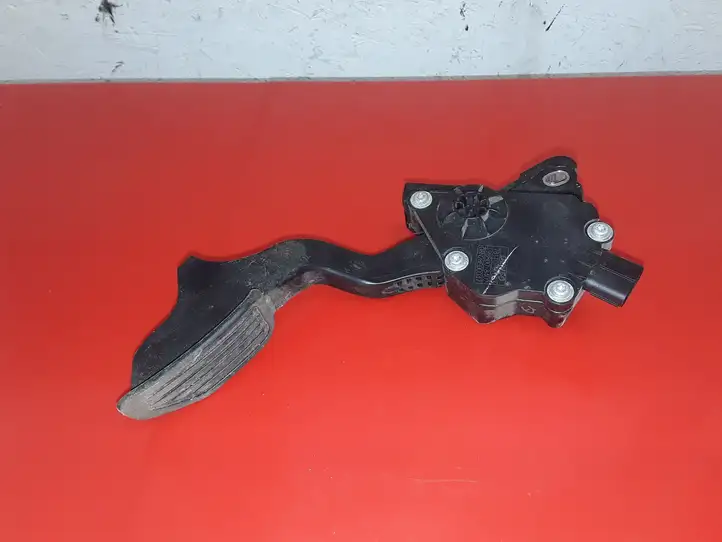 Toyota Verso (2009 - 2012) 7811052053 Педаль акселератора — фото 1
