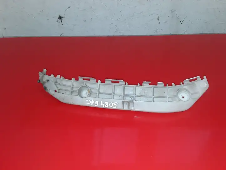 Toyota Verso (2009 - 2012) 5257652100 Кронштейн заднего бампера — фото 1