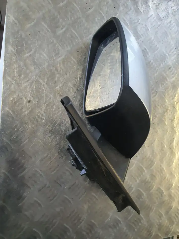 Renault Megane III (2009 - 2016) Боковое зеркало с электроприводом — фото 1