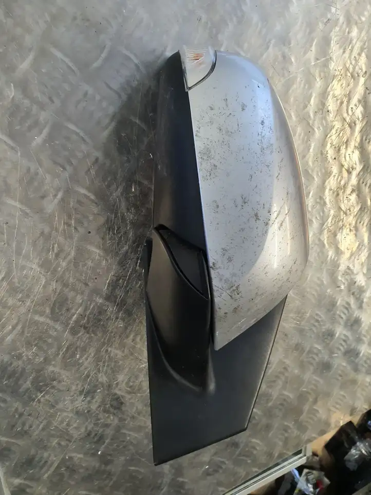 Renault Megane III (2009 - 2016) Боковое зеркало с электроприводом — фото 2