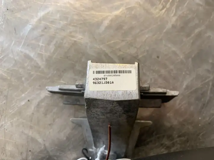 Nissan Qashqai (2006 - 2010) 96321JD01A Салонное зеркало заднего вида — фото 2