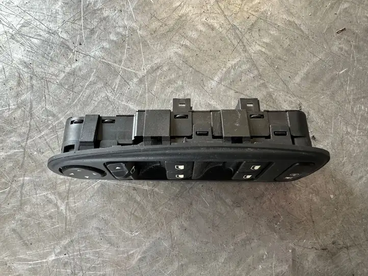 Citroen C4 (2004 - 2008) 96639382ZD Кнопка стеклоподъемников — фото 1