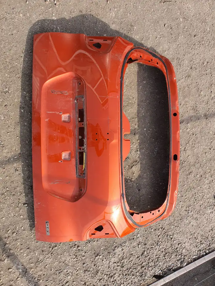 Renault Captur (2013 - 2020) Крышка багажника — фото 3