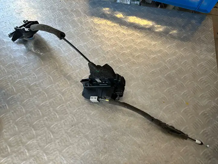 Nissan Juke I F15 (2010 - 2018) MX12CRLS Замок задней двери — фото 2