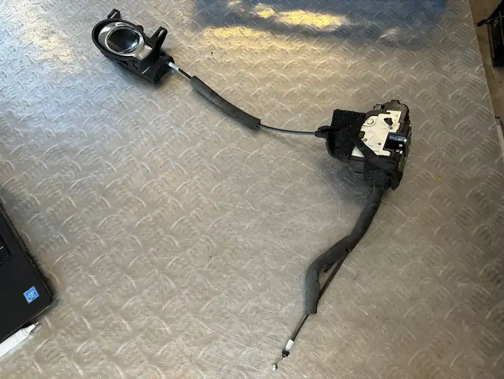 Nissan Juke I F15 (2010 - 2018) MX12CRLS Замок задней двери — фото 5