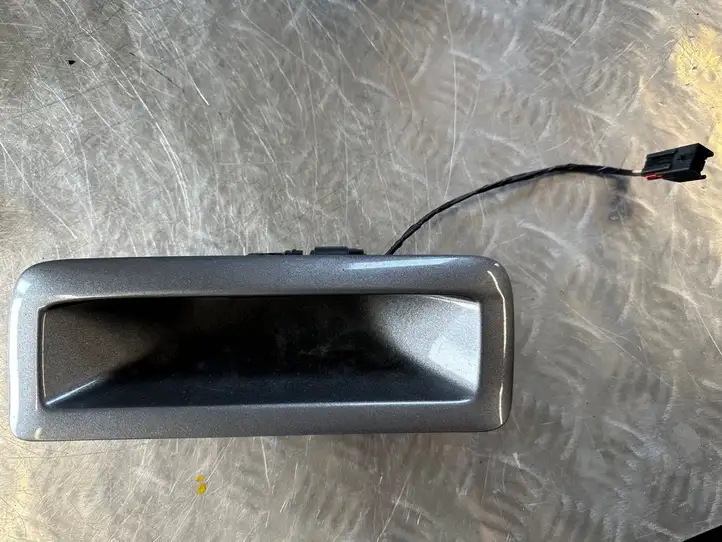 Ford Explorer (2010 - 2015) BB5378425A22 Ручка крышки багажника — фото 1