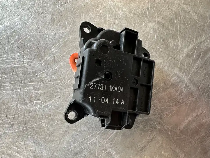 Nissan Juke I F15 (2010 - 2018) 277311KA0A Двигатель задвижки потока воздуха — фото 2