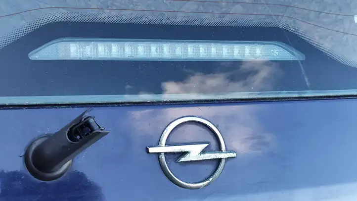 Opel Zafira B (2003 - 2006) 43R007023 Крышка багажника — фото 4