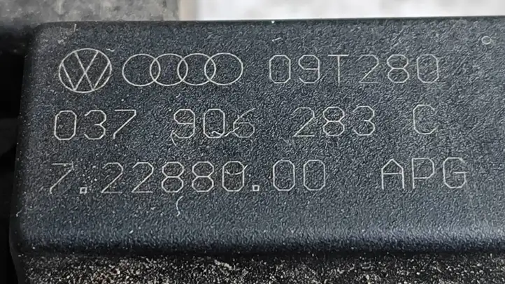 Audi A6 S6 C6 4F (2008 - 2011) 037906283C Соленоид турбины — фото 2