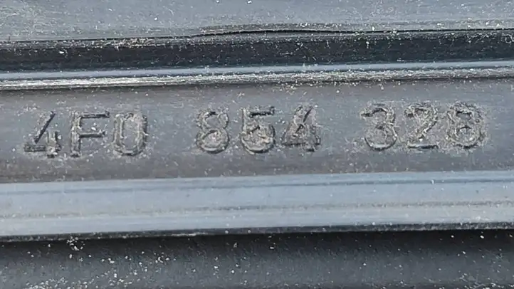 Audi A6 S6 C6 4F (2008 - 2011) 4F0854328 Накладка стоек лобового стекла — фото 2