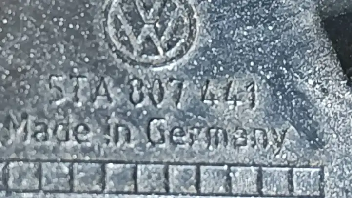 Volkswagen Touran III (2016 - ) 5TA807441 Заглушка буксировочной петли бампера — фото 2