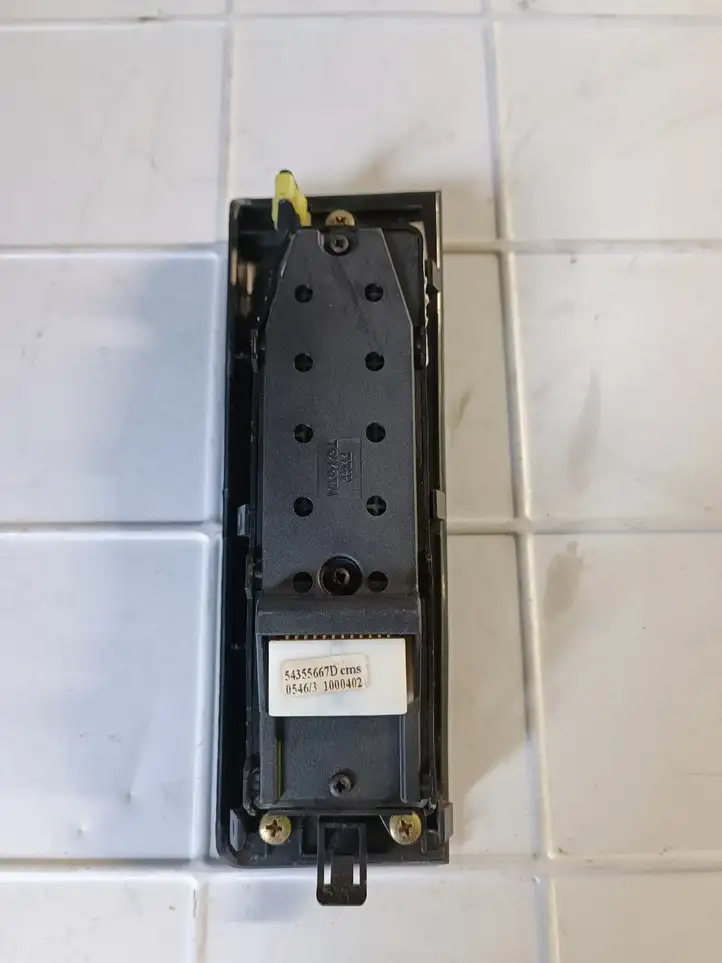 Toyota Corolla Verso AR10 (2004 - 2009) 37073C349C05 Блок кнопок стеклоподъемников — фото 3