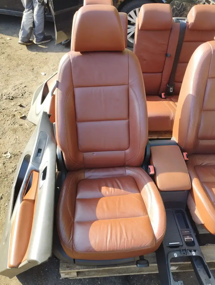Volkswagen Tiguan (2007 - 2011) Комплект отделки дверей — фото 5