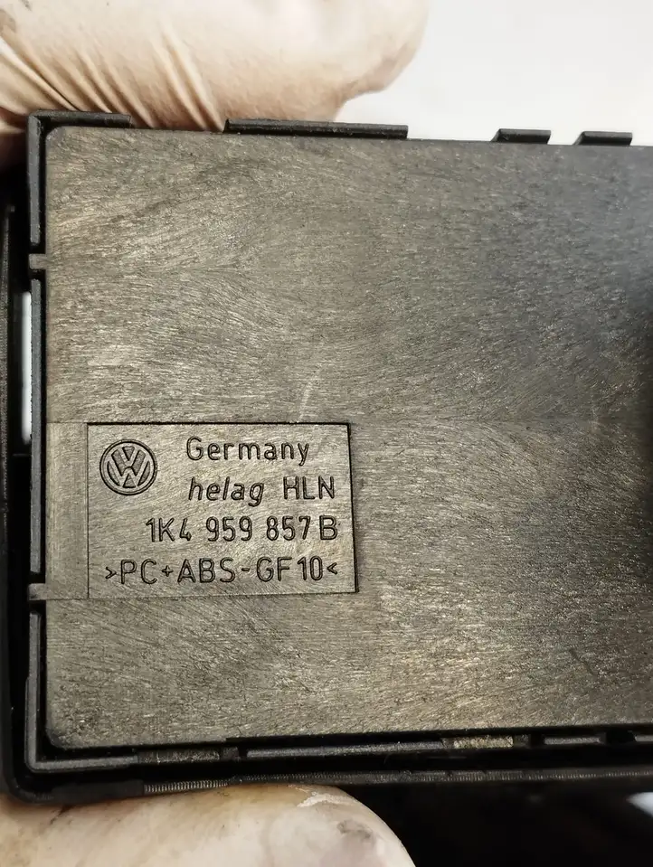 Volkswagen Tiguan (2007 - 2011) 1K4959857B Блок кнопок стеклоподъемников — фото 6