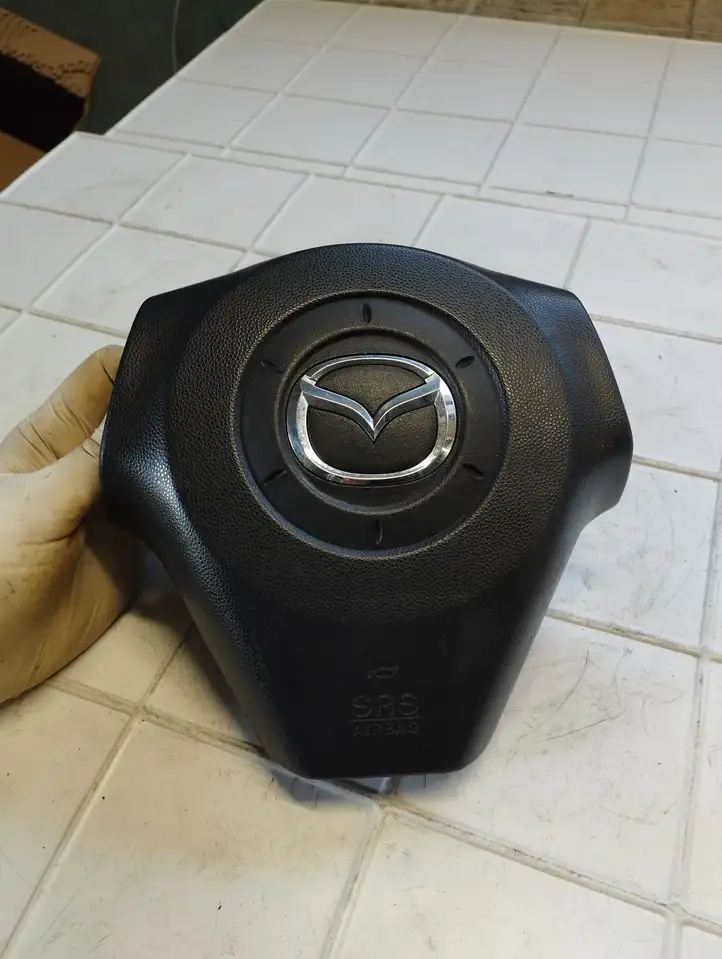Mazda 5 (2005 - 2010) AAA011057 Подушка безопасности руля — фото 1