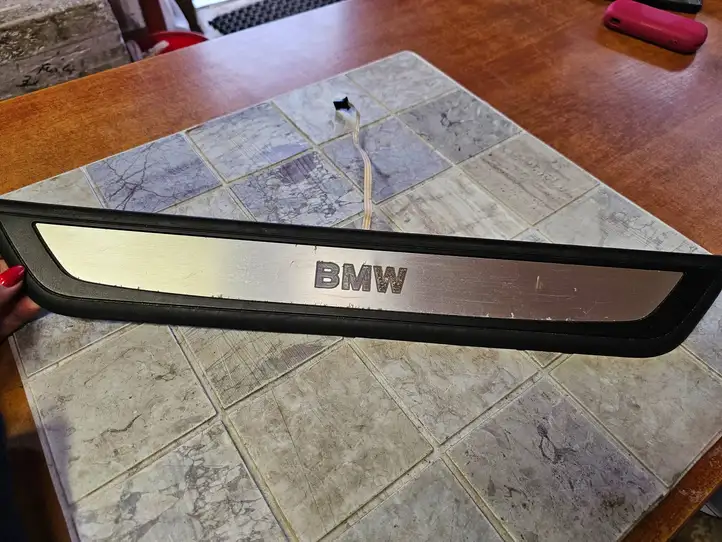BMW 7 F01 (2008 - 2016) 22339910 Внутренняя отделка переднего порога — фото 1