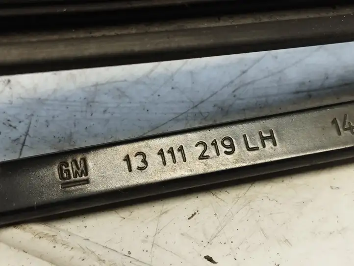 Opel Astra H (2004 - 2009) 13111219 Рычаг стеклоочистителя — фото 2