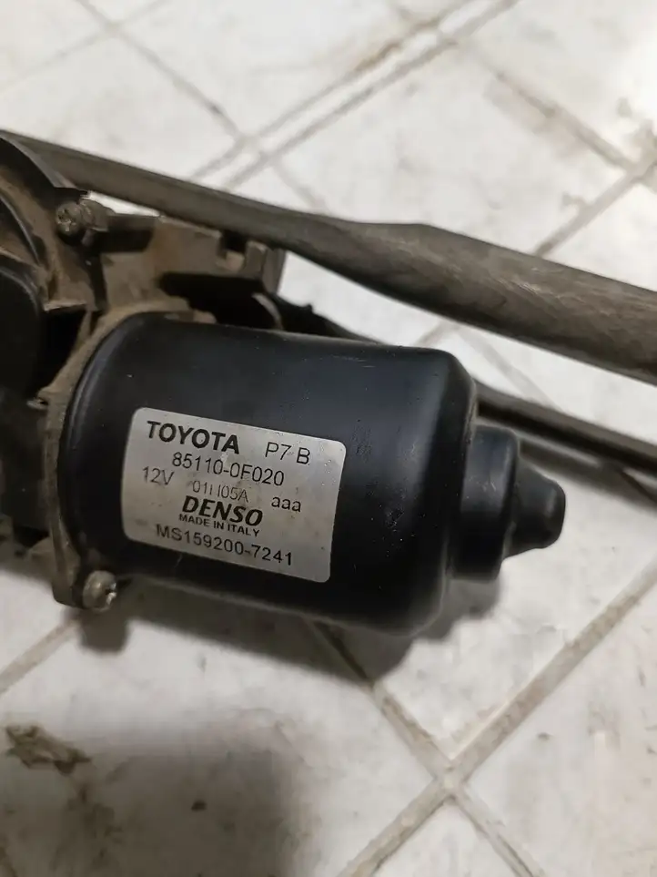 Toyota Corolla Verso AR10 (2004 - 2009) 851100F020 Комплект механизма стеклоочистителей — фото 4