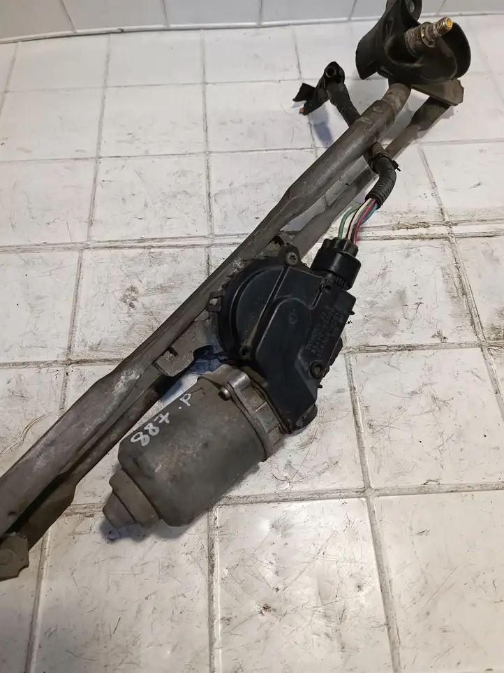Lexus IS 220D-250-350 (2005 - 2010) 8511053040 Комплект механизма стеклоочистителей — фото 4