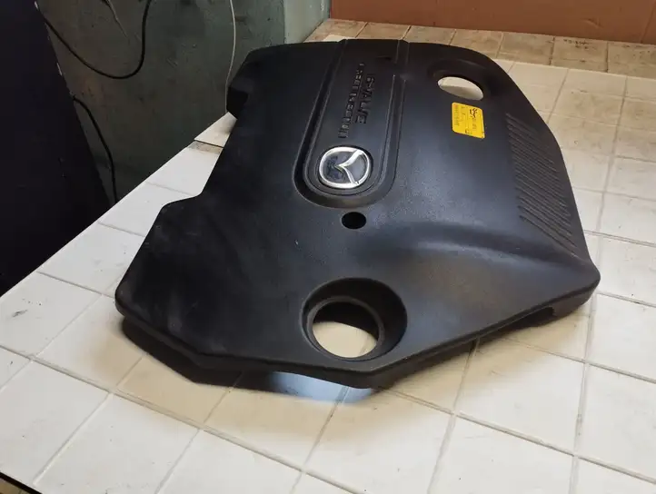 Mazda 5 (2005 - 2010) RF7N10230 Крышка двигателя декоративная — фото 2