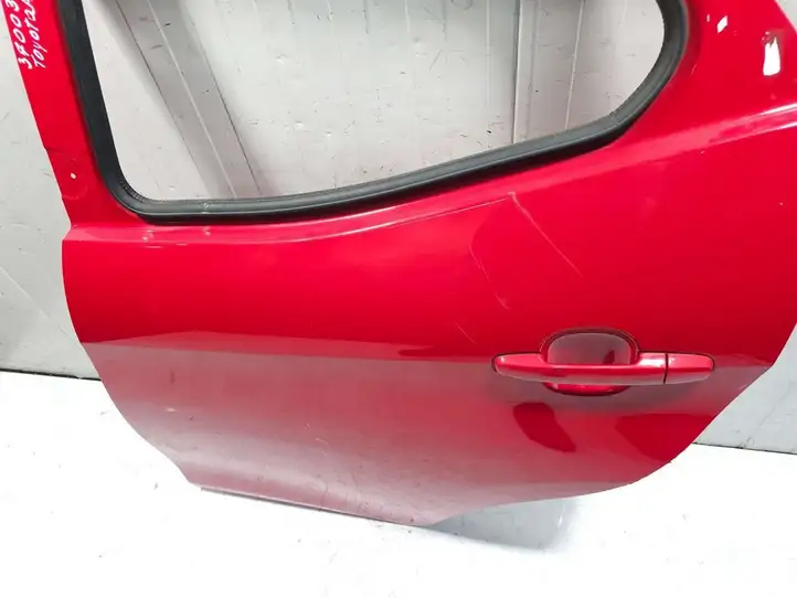 Toyota Aygo AB40 (2014 - 2018) Задняя дверь — фото 3
