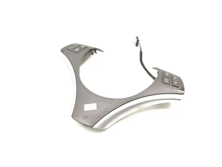 BMW 1 E81 E87 (2004 - 2011) 6769894 Кнопки на рулевом колесе — фото 1