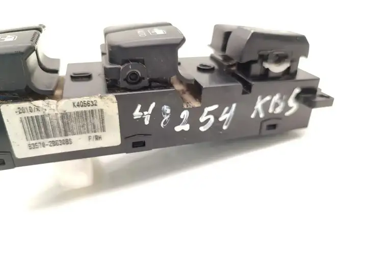 Hyundai Santa Fe (2005 - 2009) 93570-2B630 Блок кнопок стеклоподъемников — фото 7