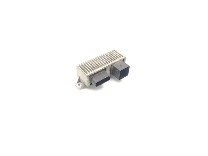 Renault Master III (2010 - ) 8200558438-A Реле накала свечей — фото 1