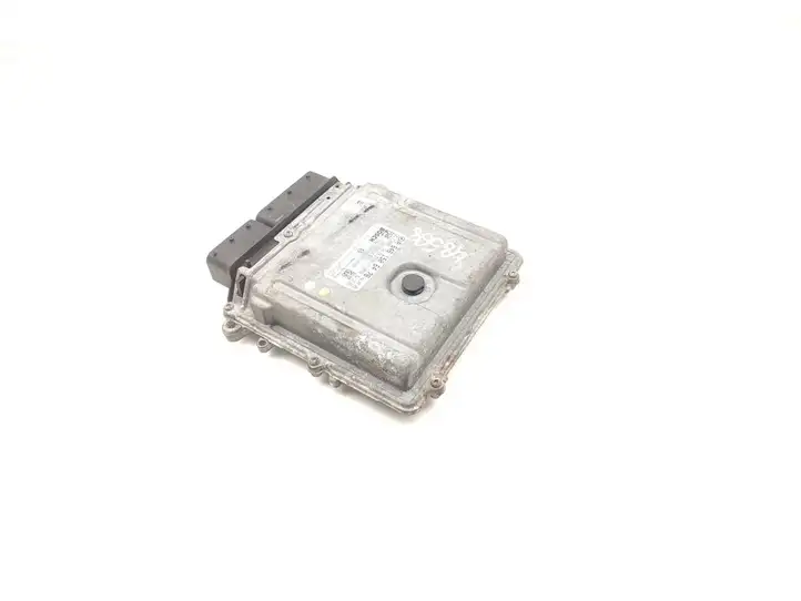 Mercedes-Benz Sprinter W901 W902 W903 W904 (1995 - 2007) A6461506478 Блок управления двигателем (ЭБУ) — фото 3