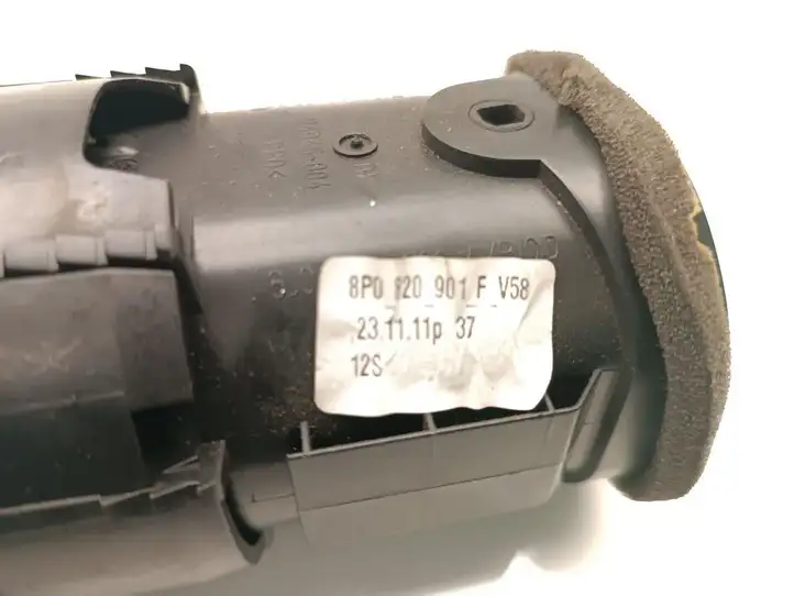 Audi A3/S3 8P (2008 - 2013) 8P0820901F Боковой воздушный дефлектор — фото 7