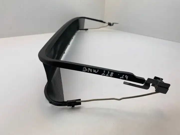 BMW 2 F44 (2019 - ) 682736610 Электрическая шторка заднего стекла — фото 4