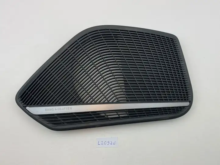 Audi A4 S4 B9 8W (2019 - ) 8W0035143 Накладка динамика передней двери — фото 1