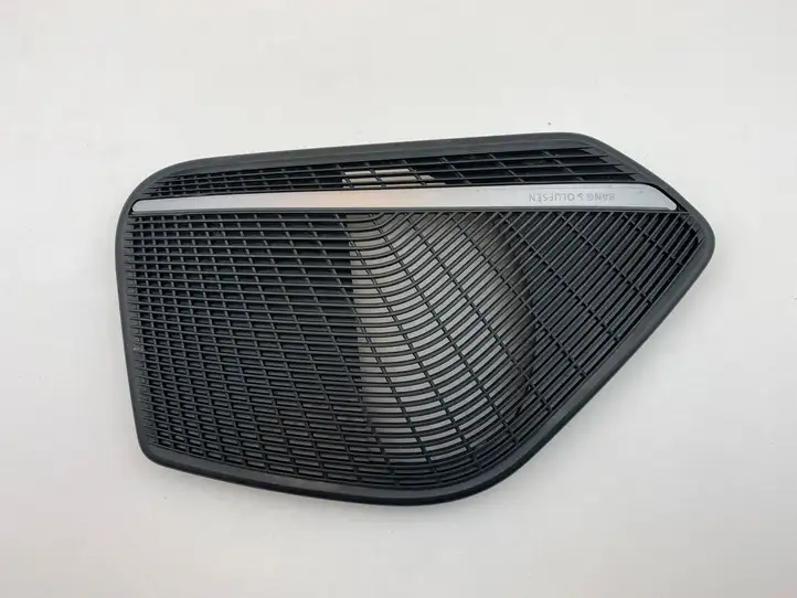 Audi A4 S4 B9 8W (2019 - ) 8W0035143 Накладка динамика передней двери — фото 3