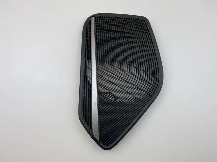Audi A4 S4 B9 8W (2019 - ) 8W0035144 Накладка динамика передней двери — фото 4