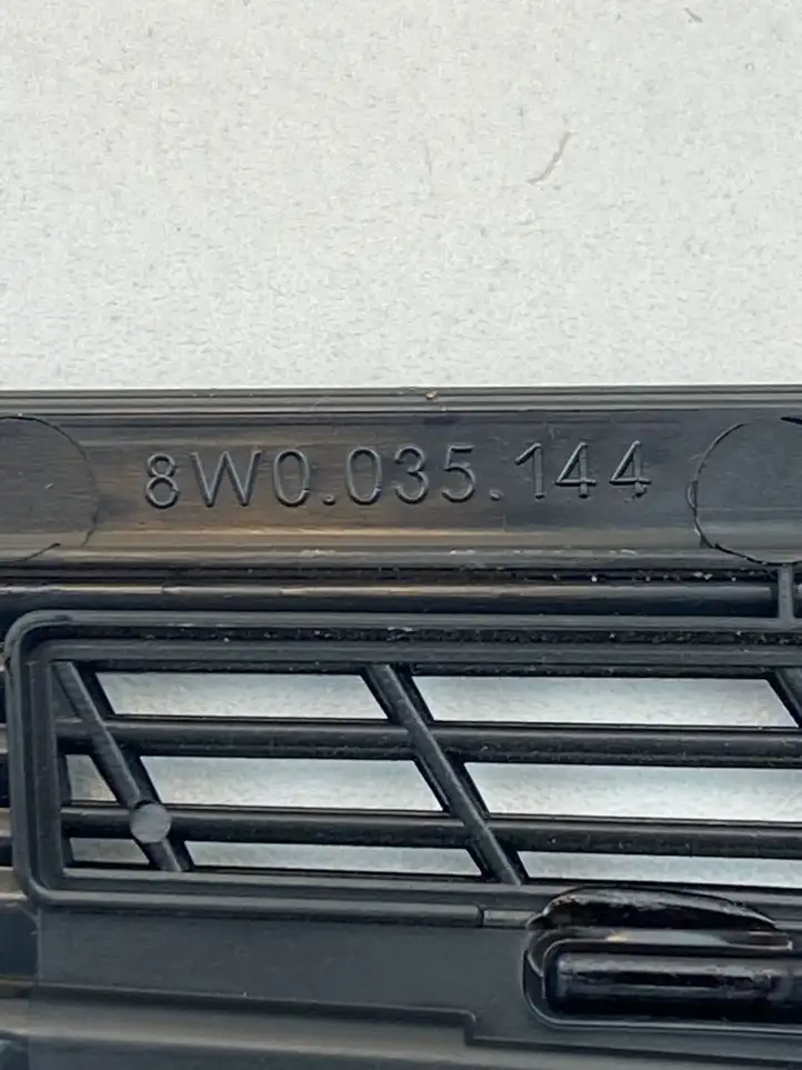 Audi A4 S4 B9 8W (2019 - ) 8W0035144 Накладка динамика передней двери — фото 6