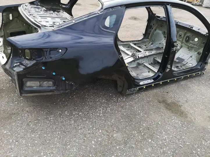 Kia Optima (2015 - 2018) 70200D4A00 Задняя четверть — фото 3